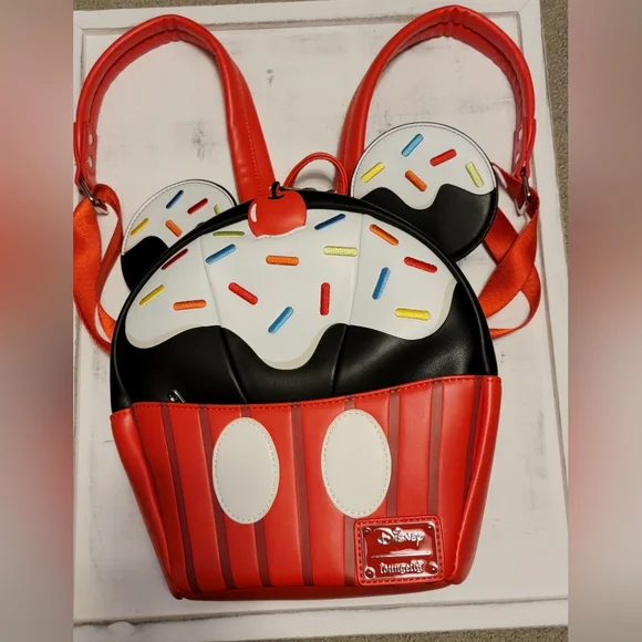 Loungefly | Bags | Loungefly Exclusive Mickey Cupcake  display picture 2